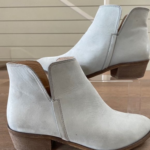 Splendid Hamptyn Suede Ankle Boots | Size 7 | Light Gray Blue - Picture 4 of 8
